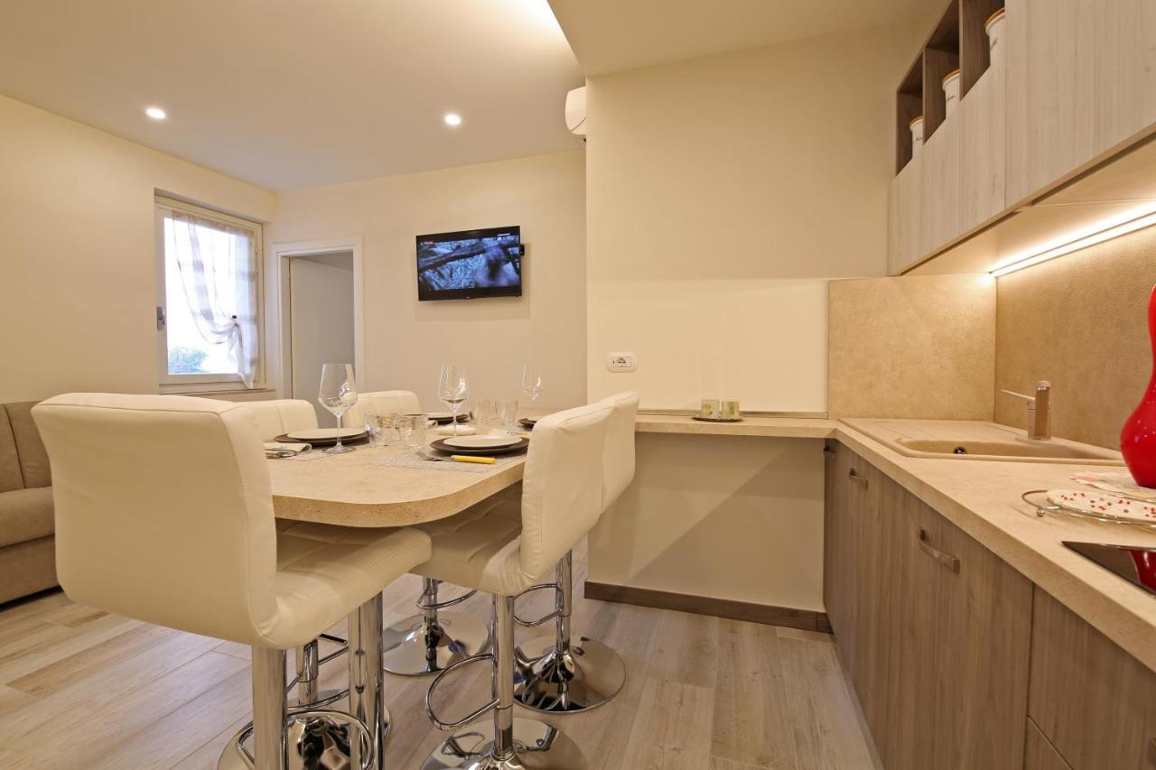 Giardino Apartment *