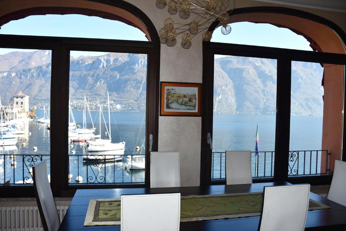 Lakeside Apartment *