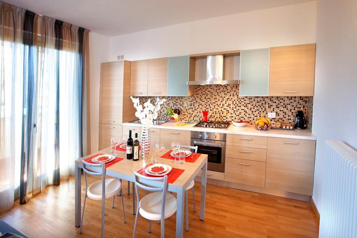 Residence-11 To Choose From In An Exclusive By Italian *