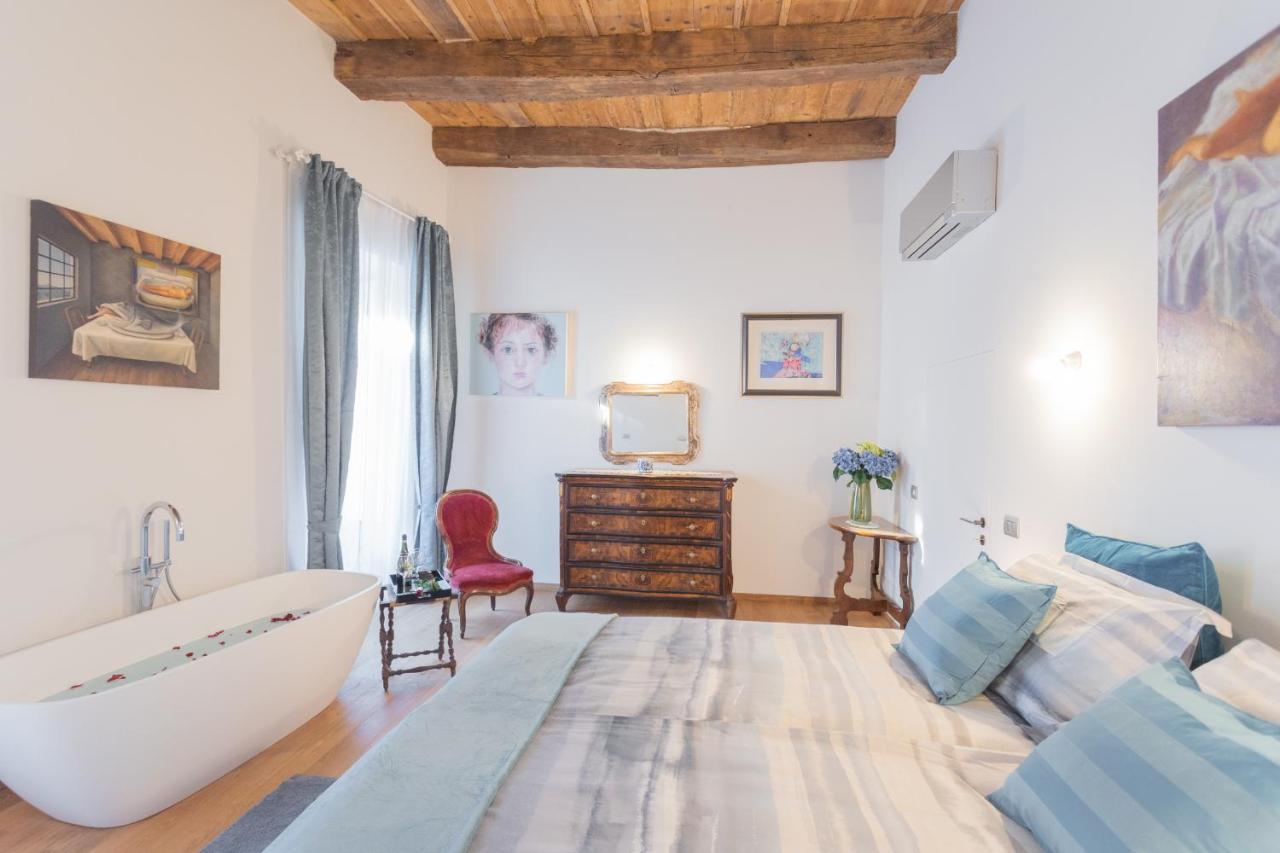 Boutique By Rent * Como