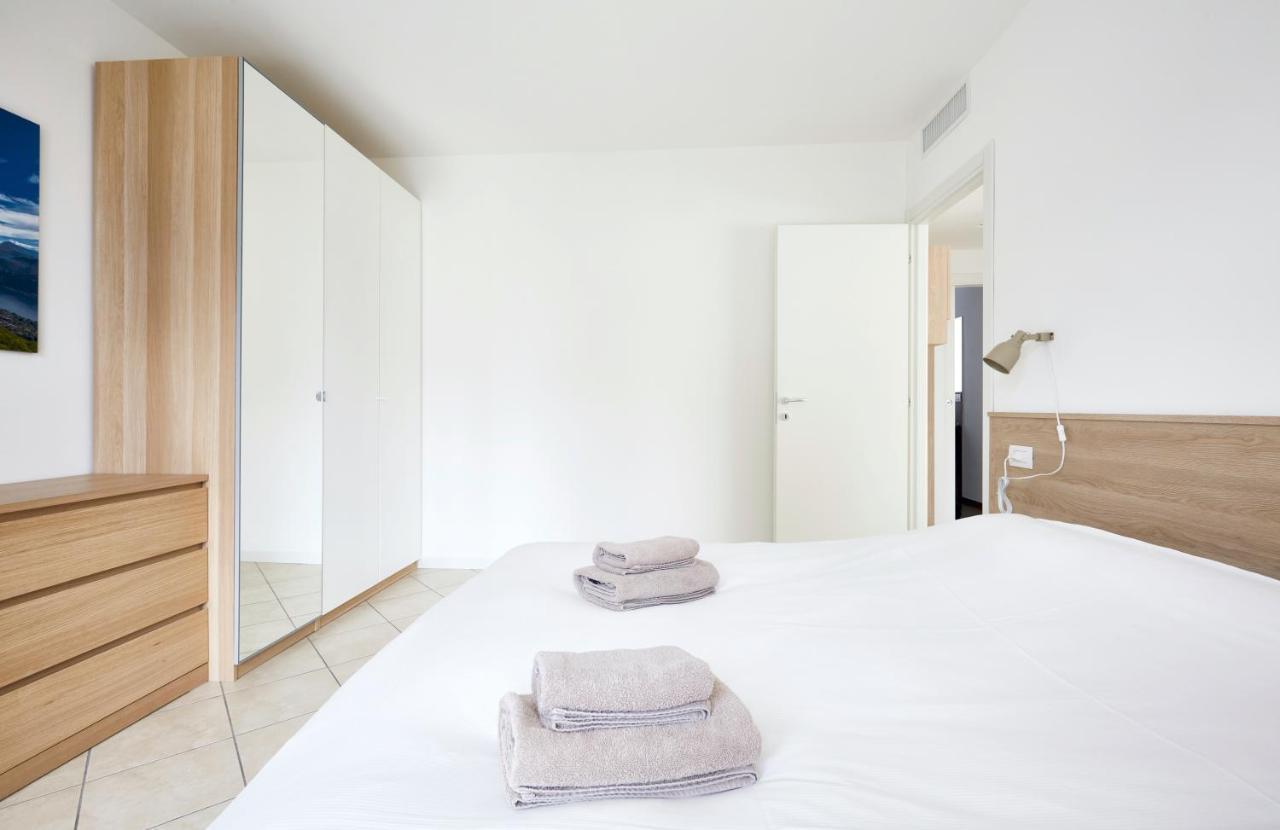 Apartment 1 *