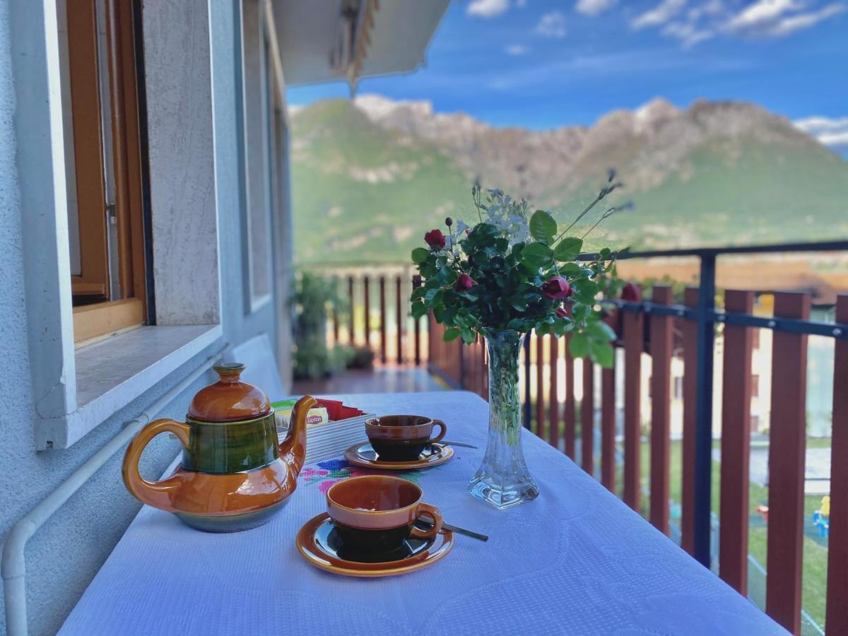 Apartment View - Parking Included *