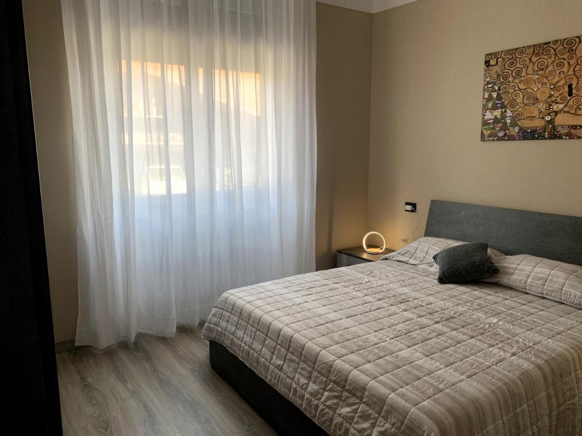 Lucia, Di Como, Apartment