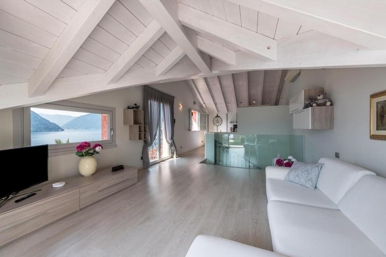 Villa Privata Con Piscina Colonno