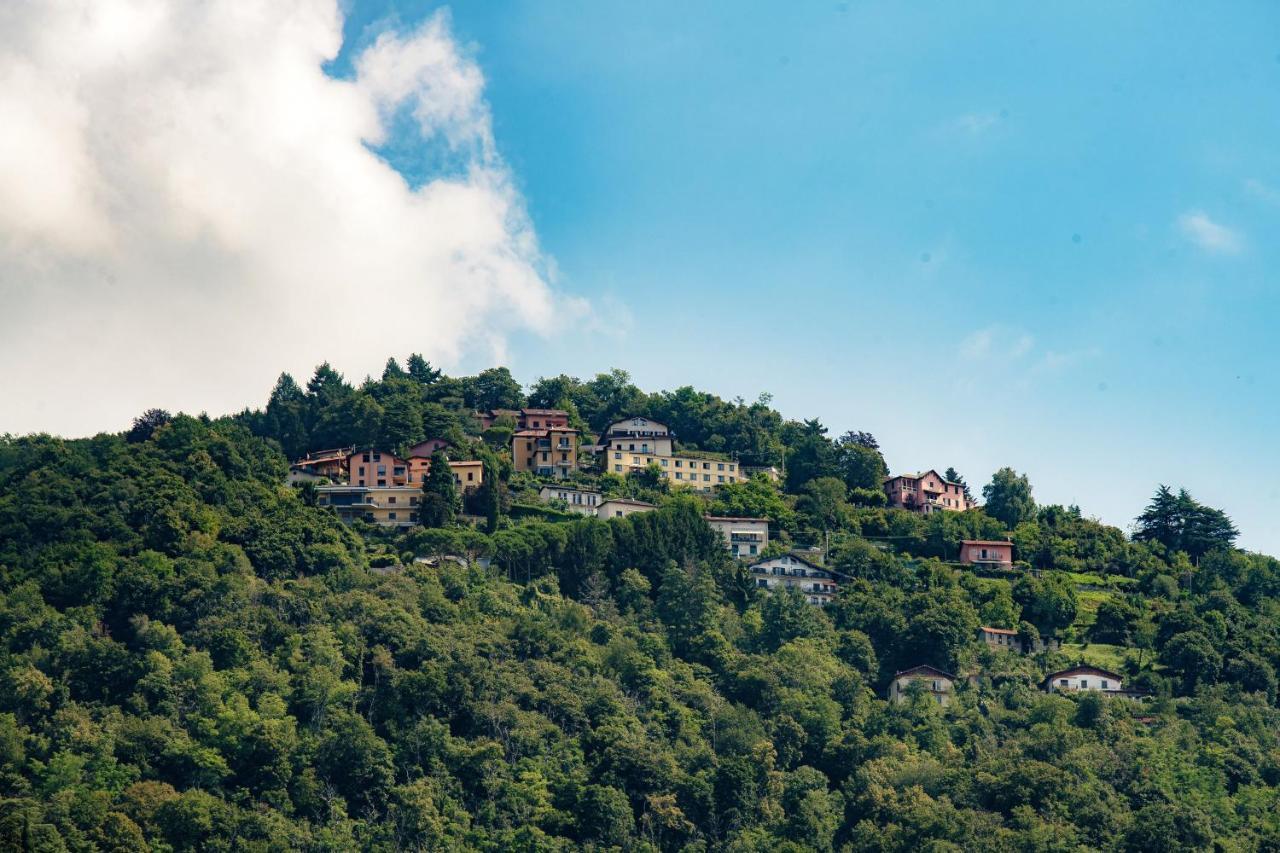 Caesar - The House Of Travelers * Como