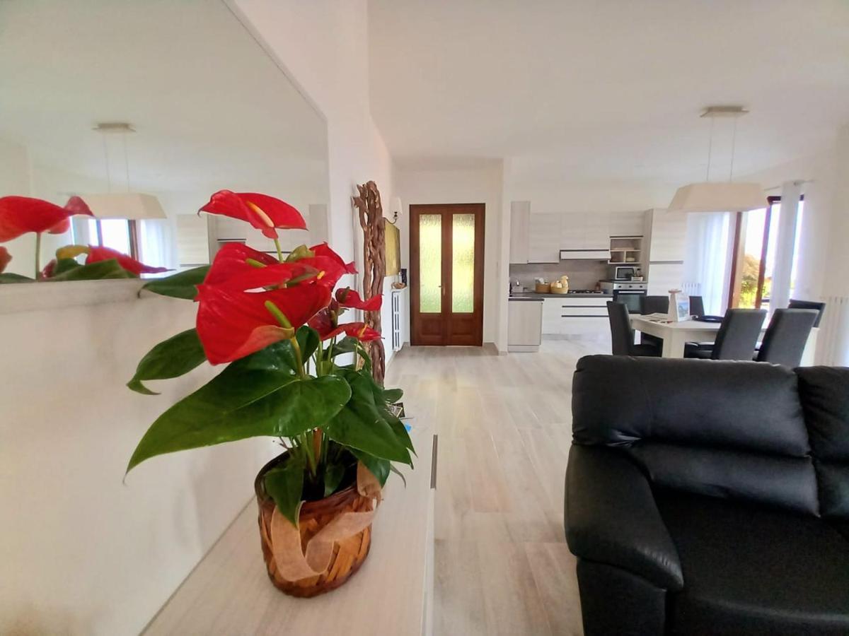 Le Grigne - The Garden Apartment *
