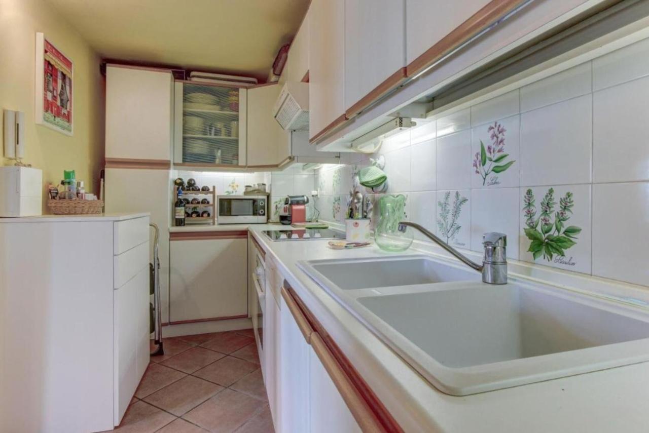 Tobia View By Halldis Apartment