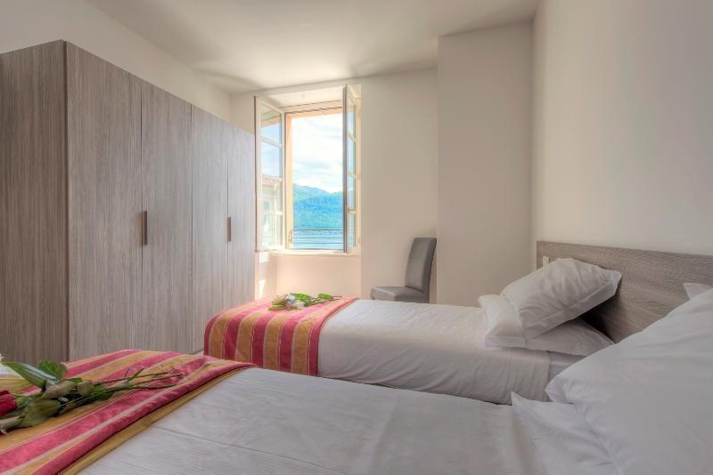 Britannia Luxury Hotel 3*