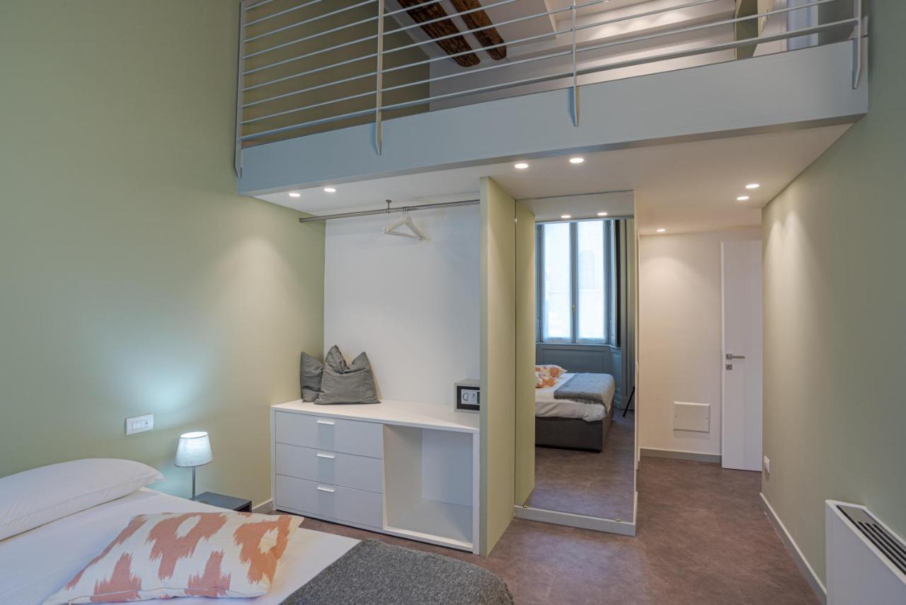 Apartment Del Duomo - By Myhomeincomo *