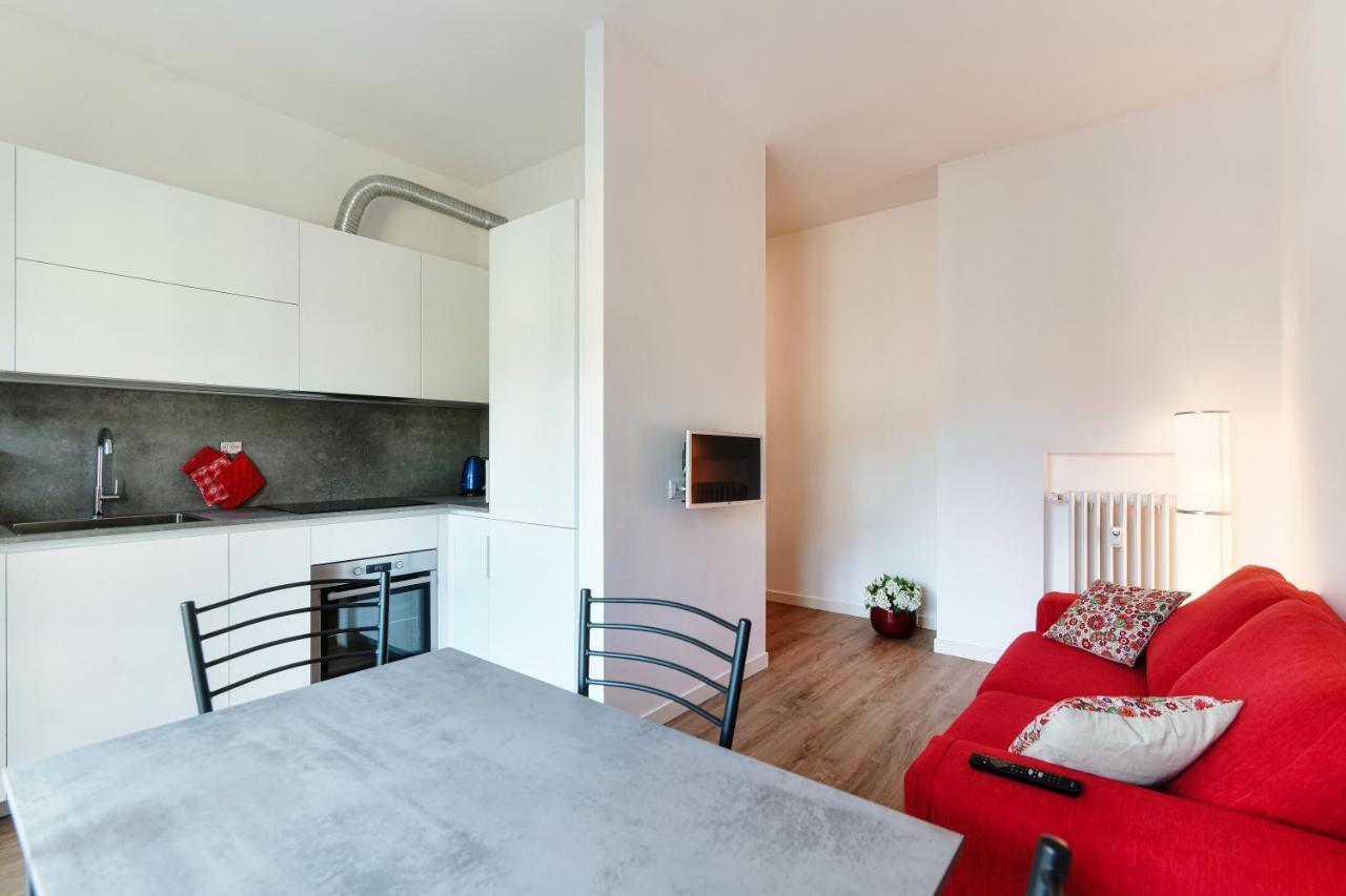 Joivy Superb Flat With Balcony Apartment Como