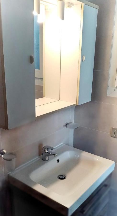 My Holidays - Trezzone Apartment