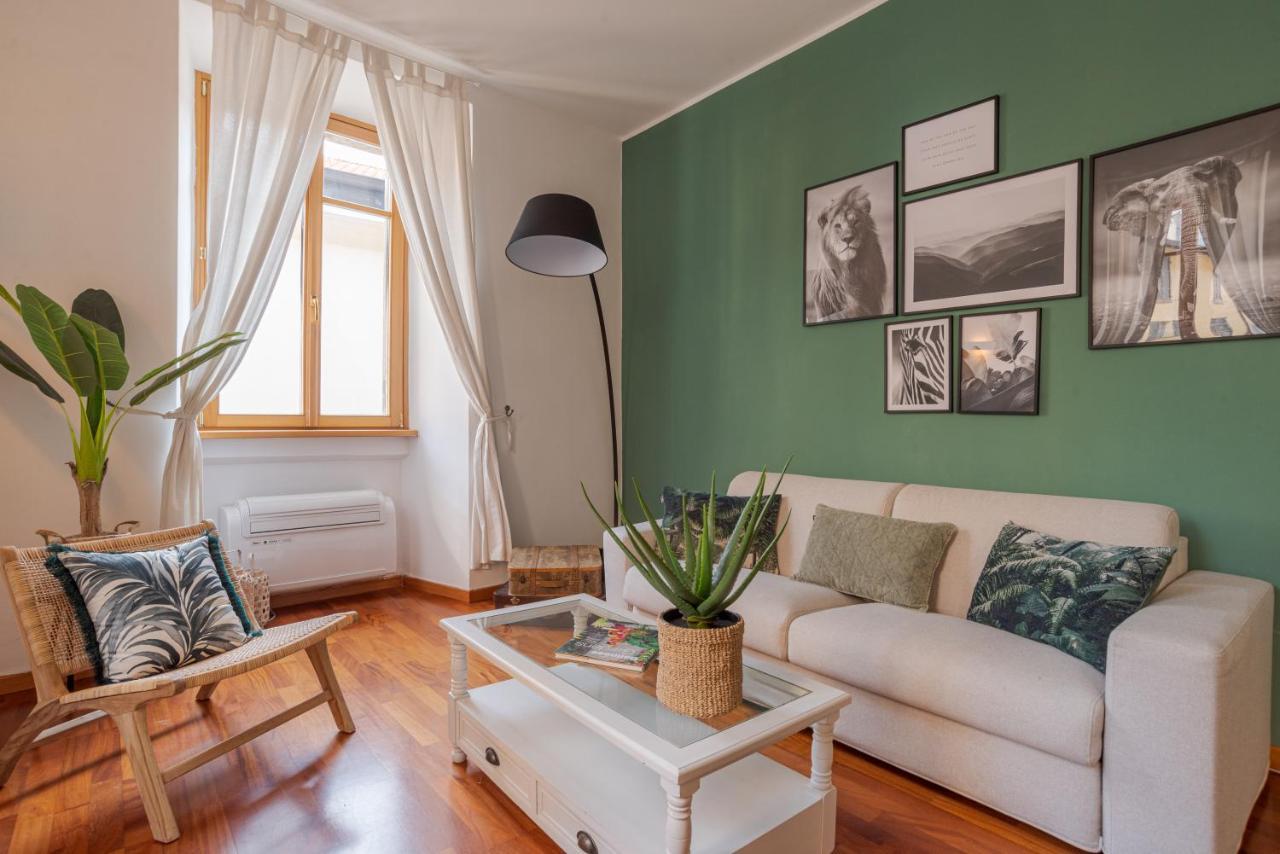 Apartment Urban Oasis - By Myhomeincomo Como