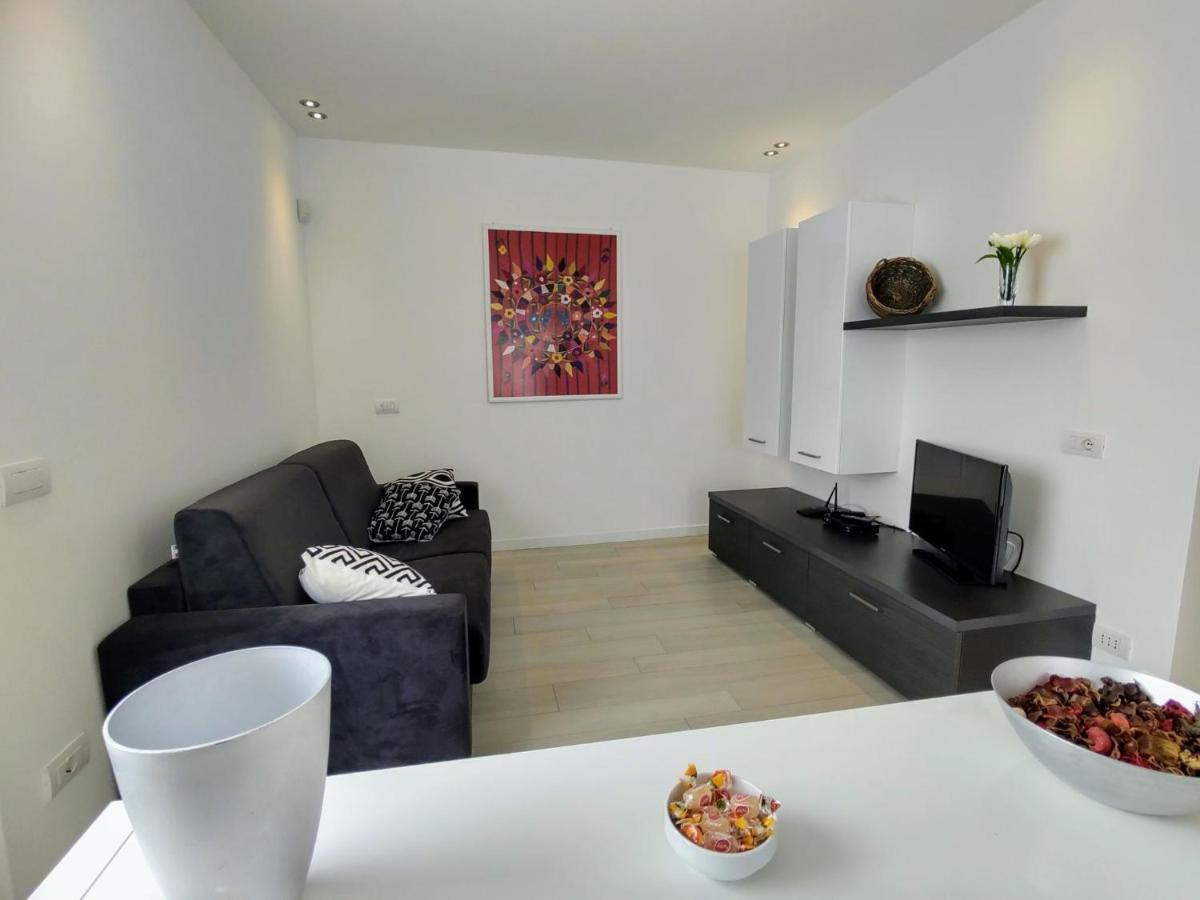 Titti - Gla133 By Interhome * Gera Lario