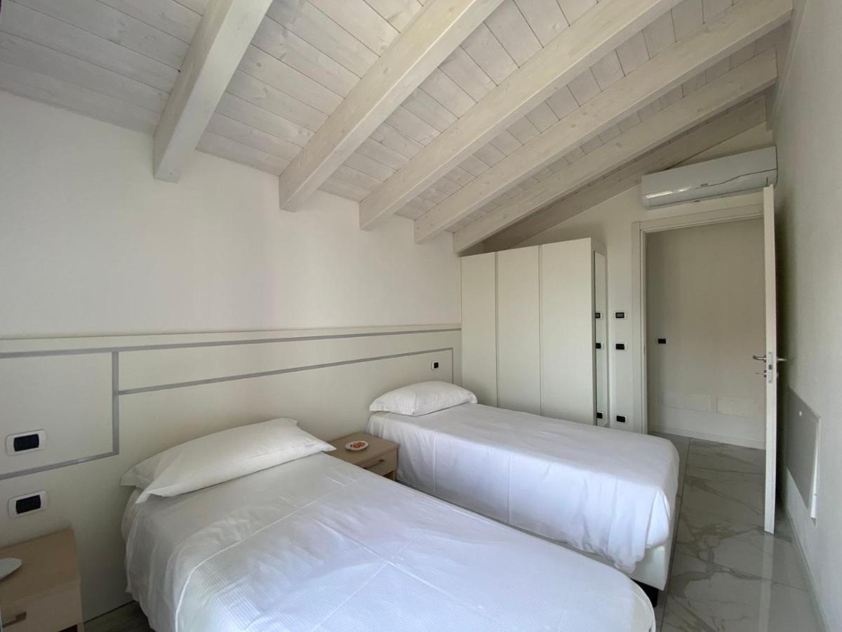 Royal Apt Lake Como Colico
