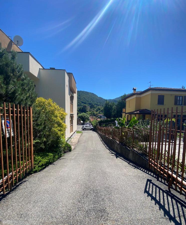Cool Flat - Private Parking & Rooftop Terrace
