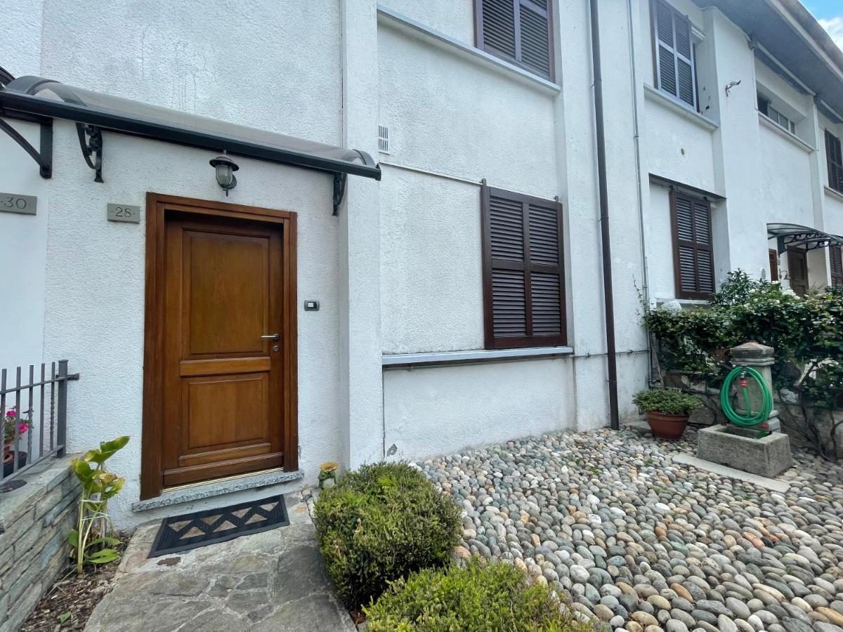 Terraced House With Garden In - Larihome A13 Holiday home