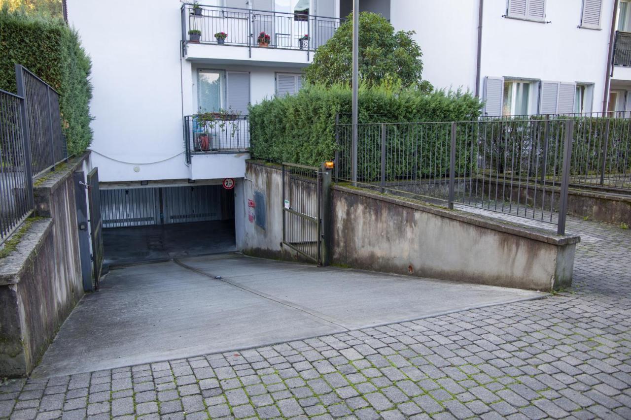Con Giardino E Parcheggio Privato