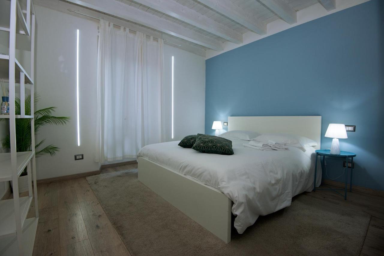 Larius Apartment