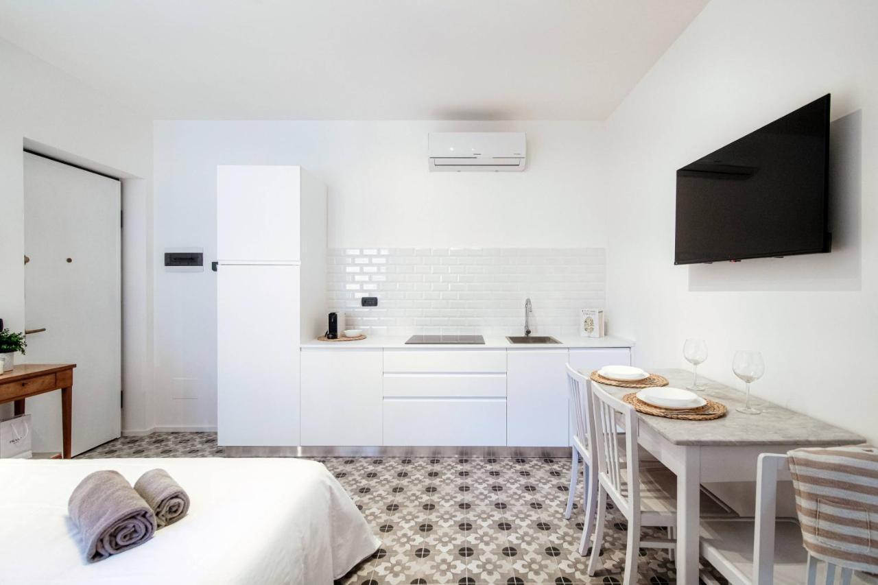 Cesare 22 - The House Of Travelers Holiday home Como