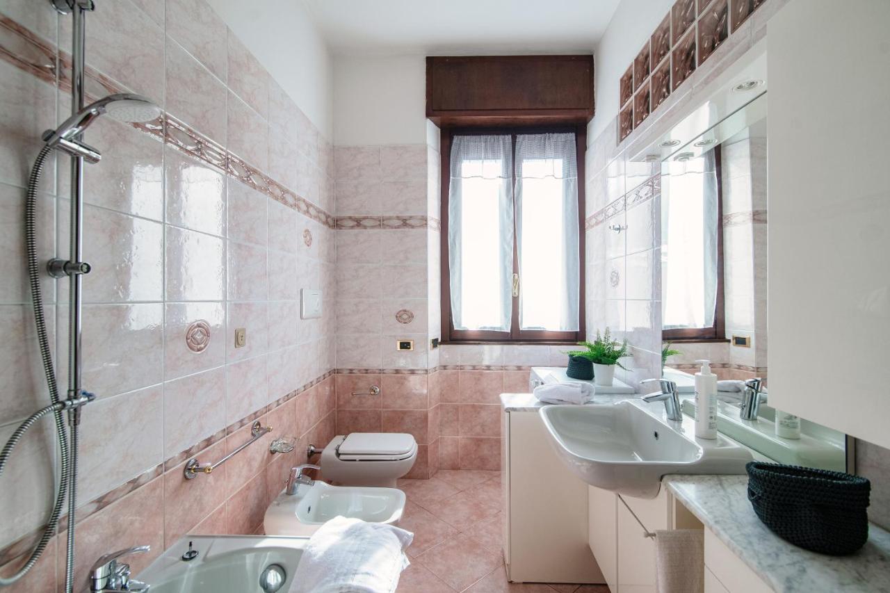 Apartment Feel @ - By Myhomeincomo Como
