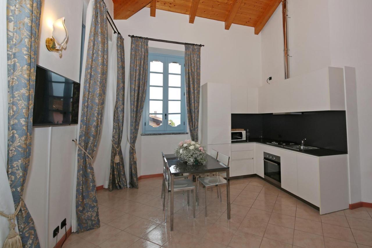 Palazzo Del Vicere * Lezzeno