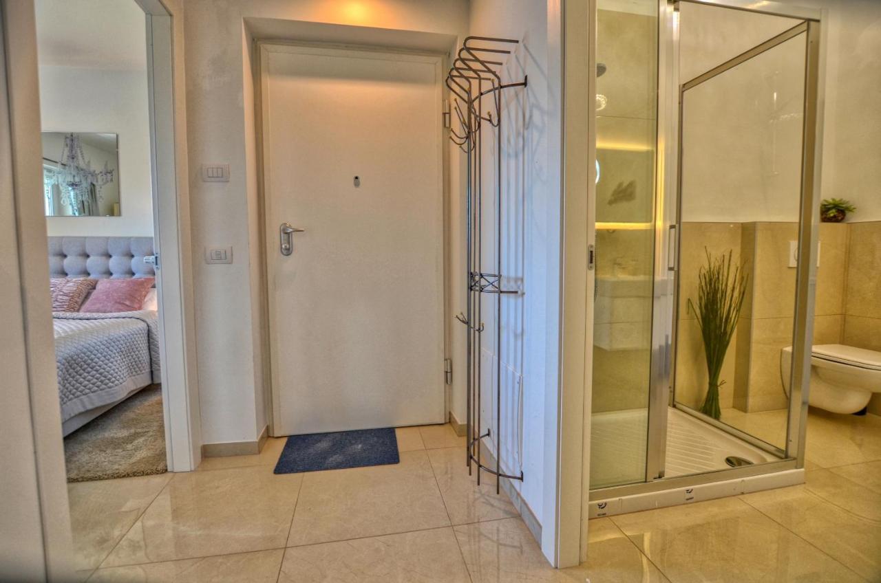 Felice Sul 2-bedroom Lakeview Apartment Menaggio