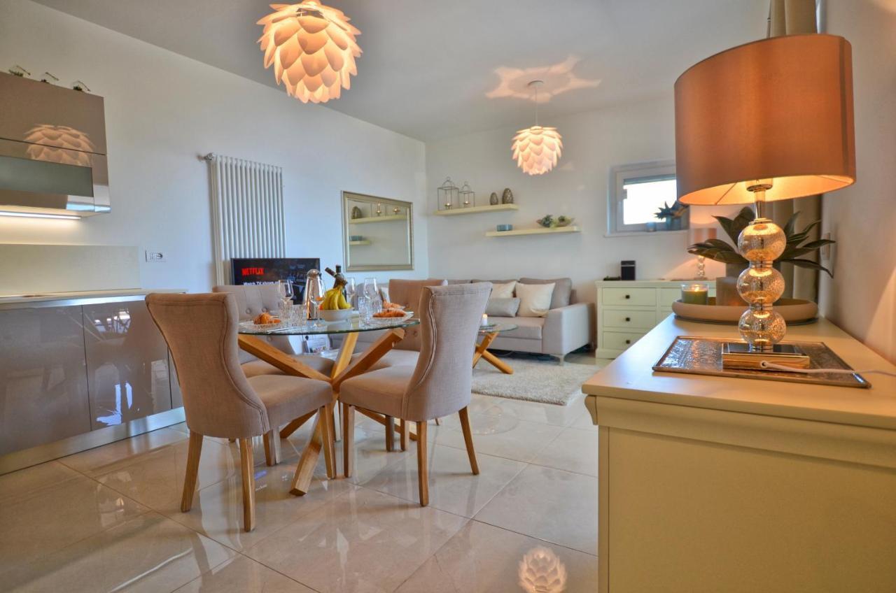 Felice Sul 2-bedroom Lakeview * Menaggio