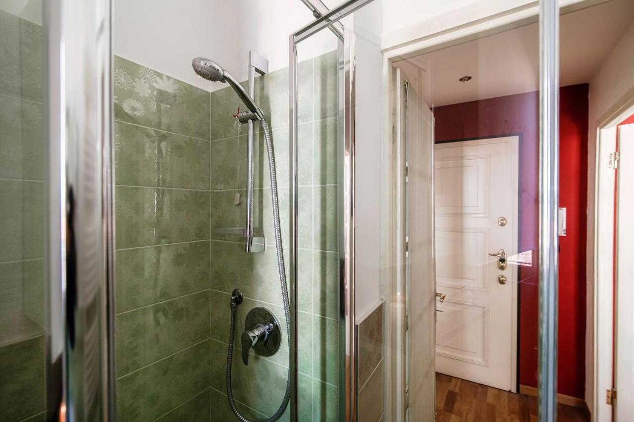Anna's Super Cozy Flat, With A/c, High Speed Wifi, Near The And Public Transport Appartamento *