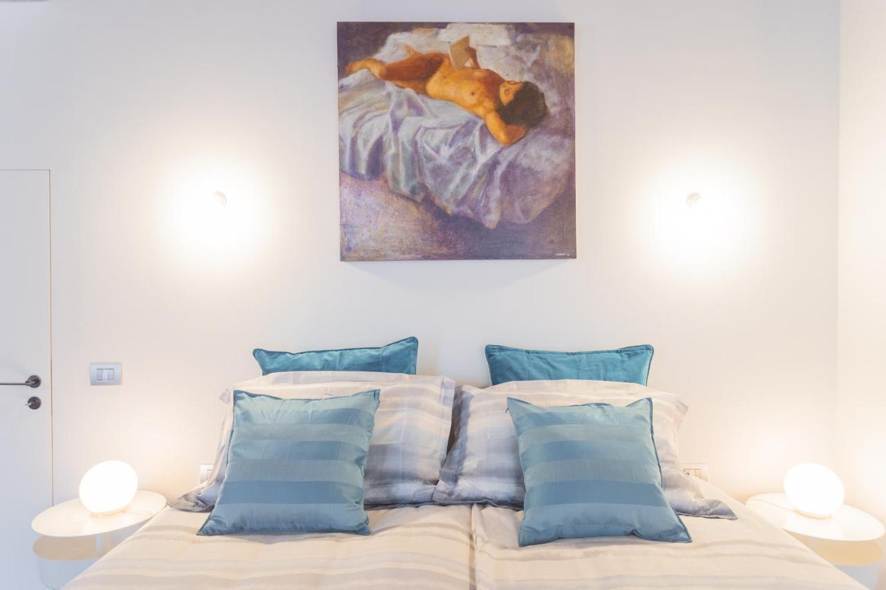 Boutique By Rent Apartment *