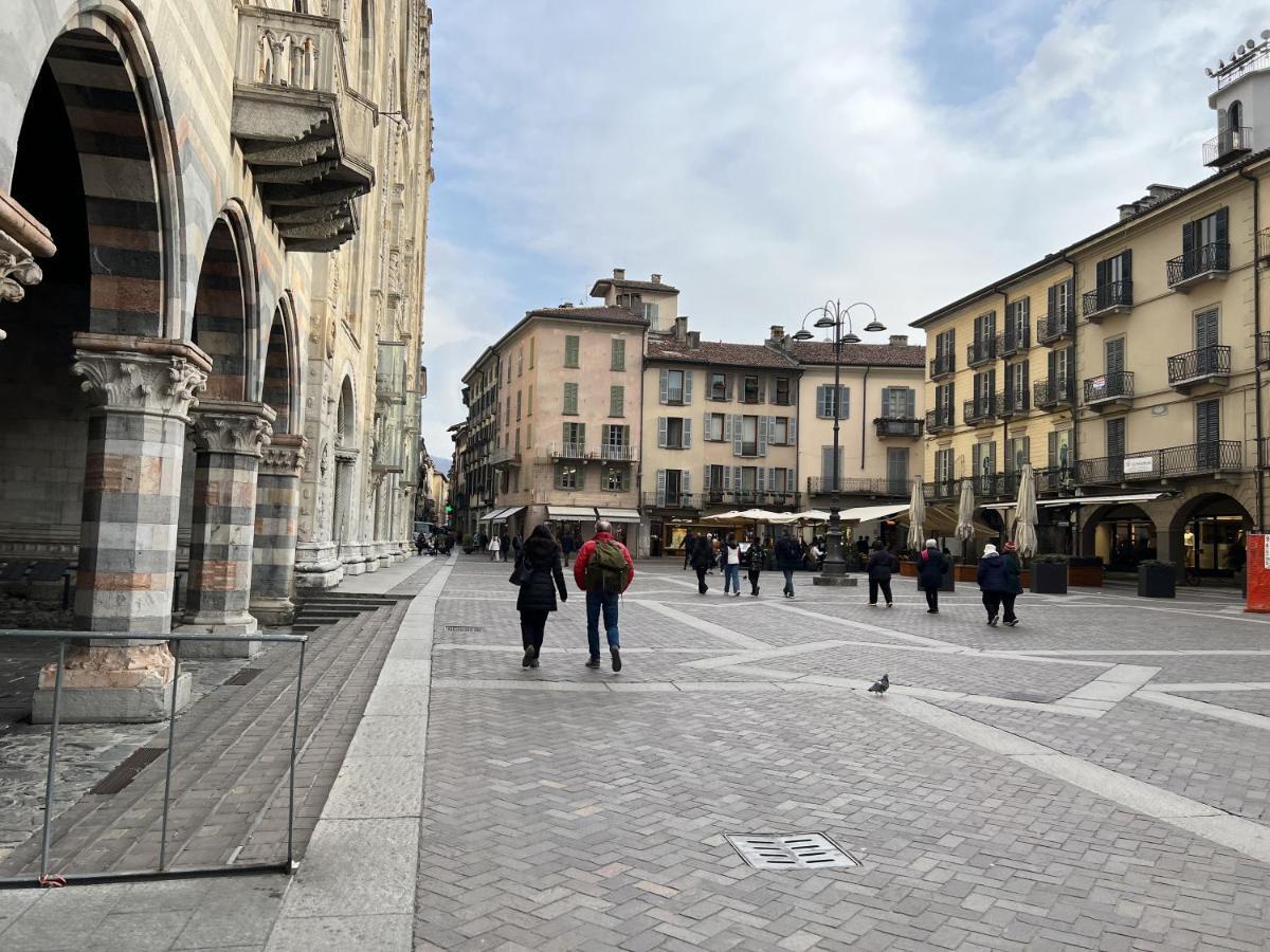 Nel Centro Di Apartment Como