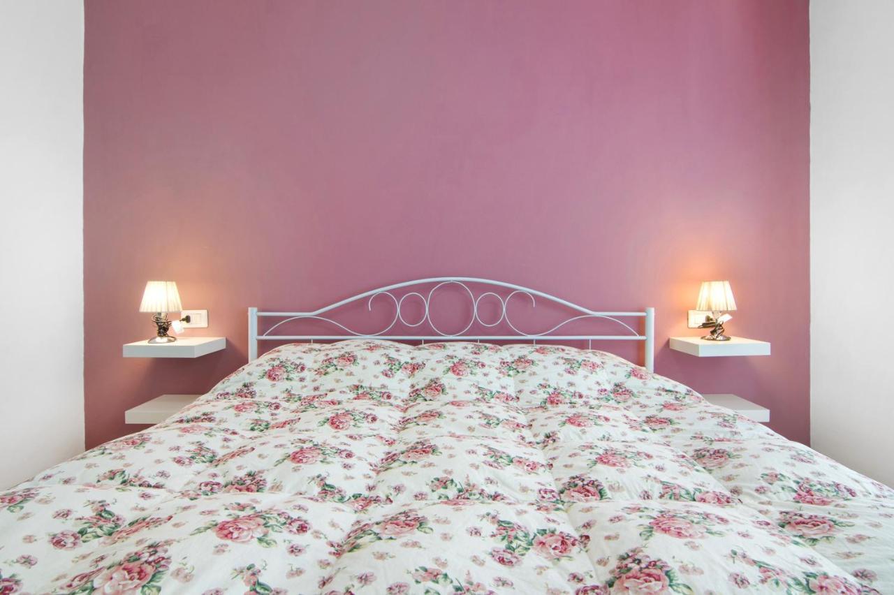 Madonnina Terrace E Garden Apartment Colico