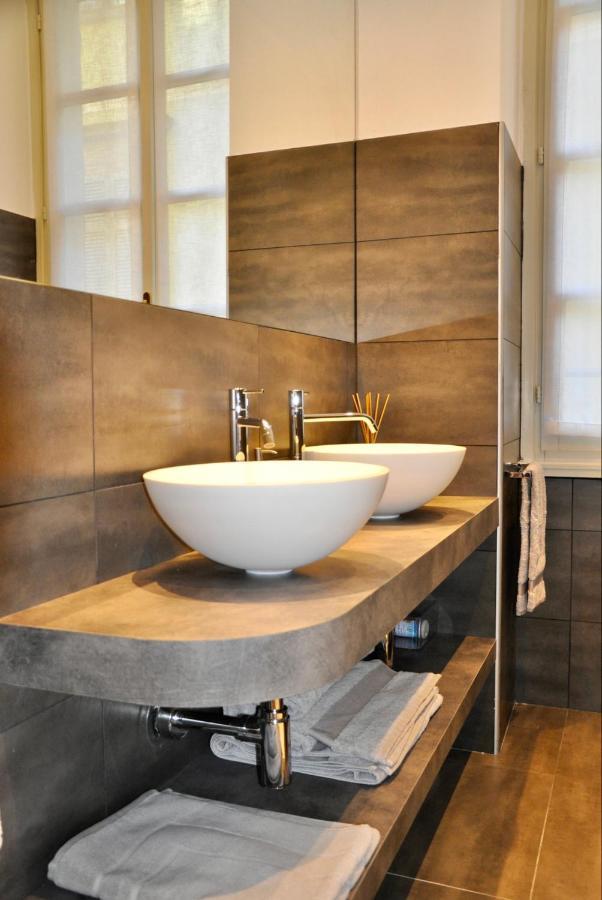 Appartamento Charming - Downtown In The Pedestrian Area With 2 Double Bedrooms And 2 Complete Bathrooms A Spacious Living And Full Equipped Kitchen *