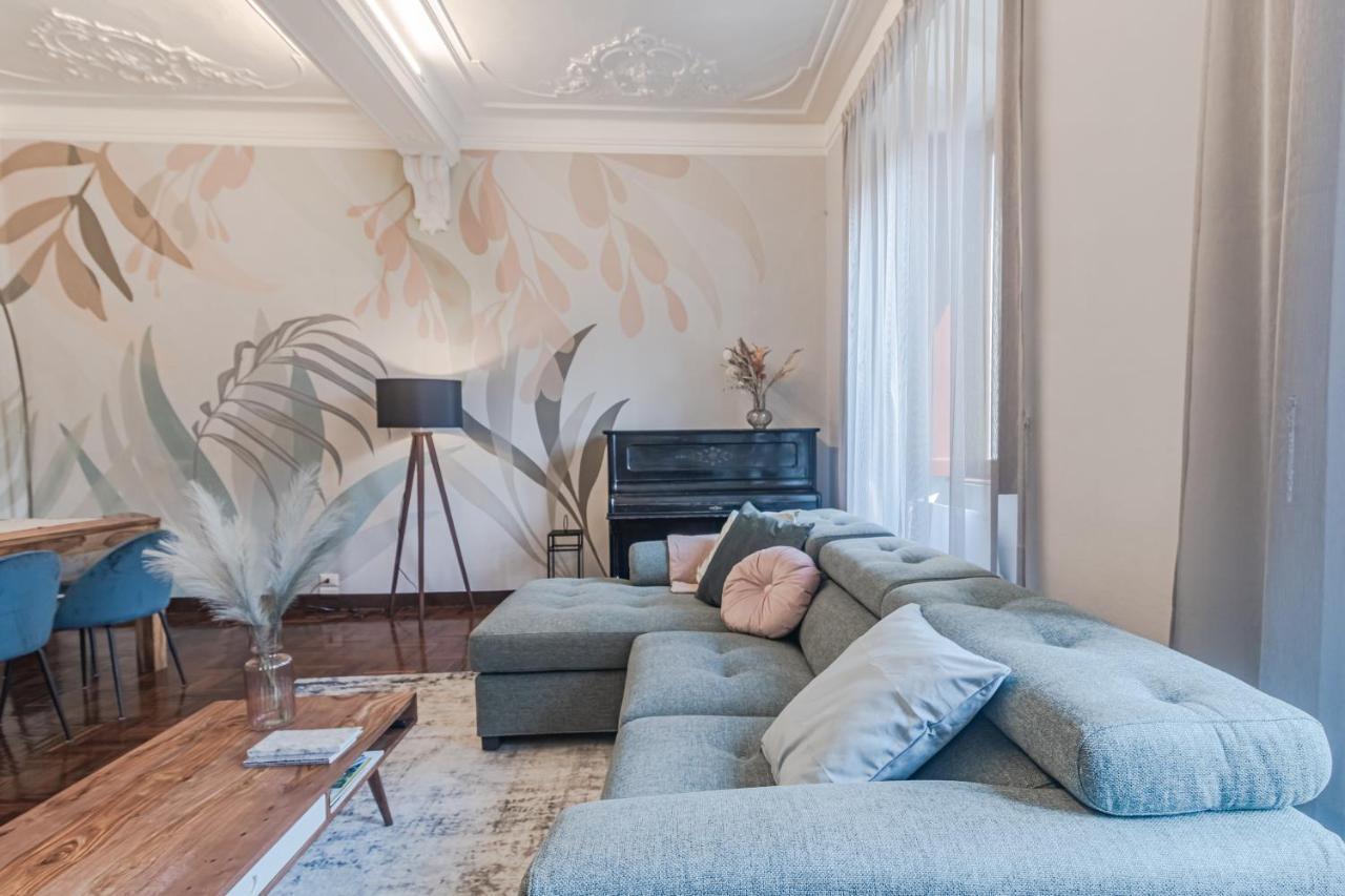 5 Min Historic Center Luxury White Lotus Mansion