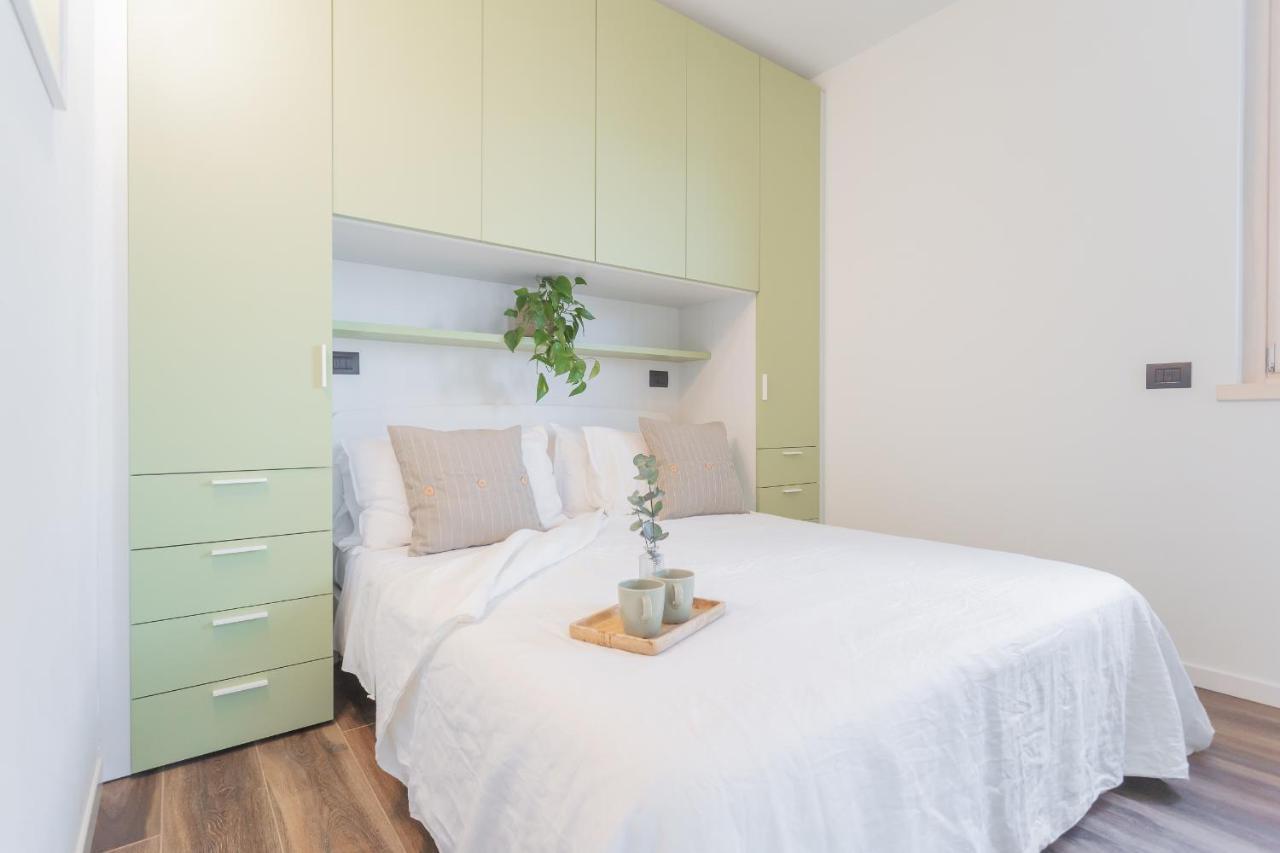 Apartment Misultin House & Swimming Pool, Luxury In By Rent Pianello Del Lario