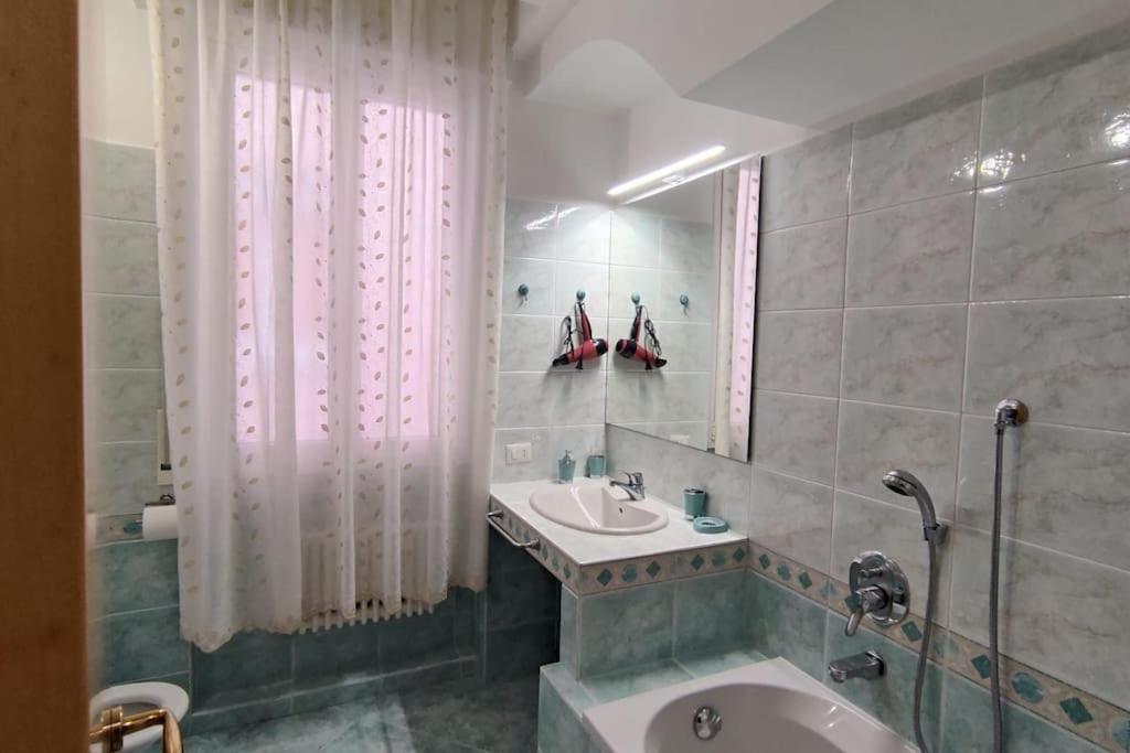 Elegante Zona Storica Apartment *