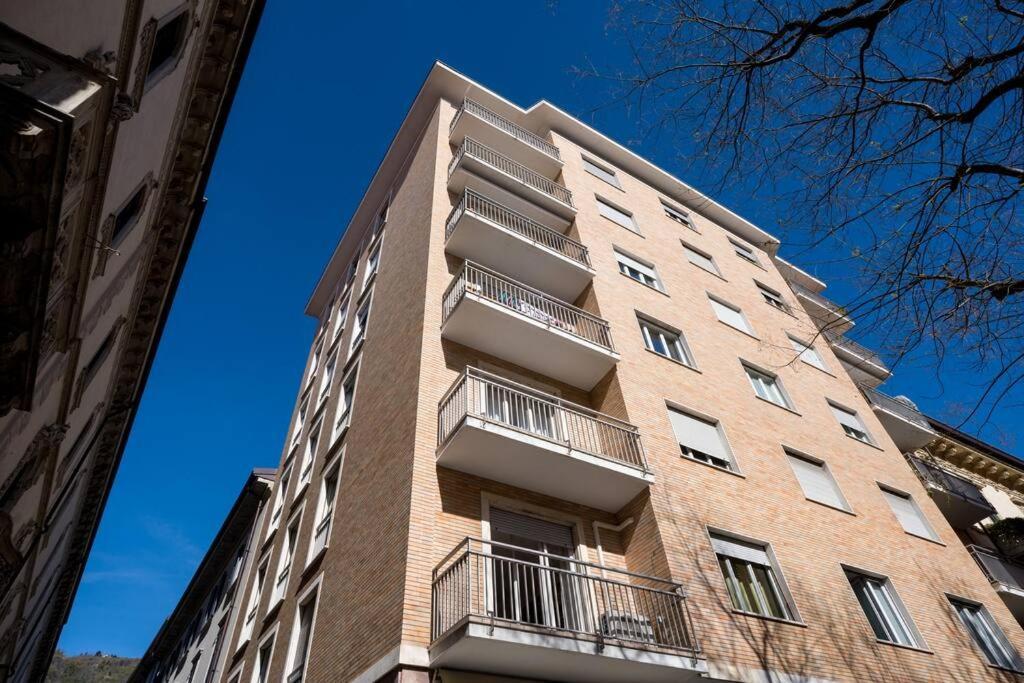 Apartment Insidewonderfulcomo *