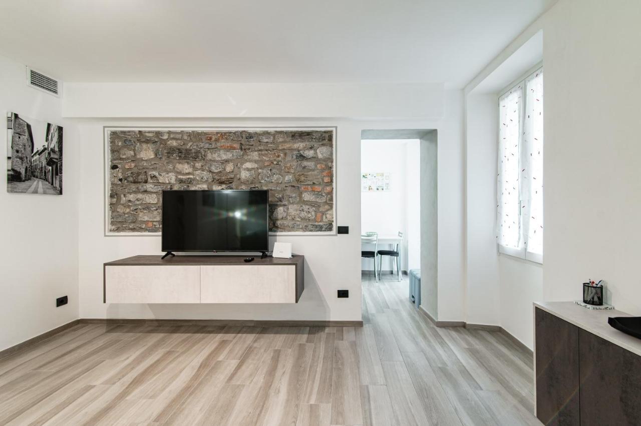 Olimpia Via Vitani - The House Of Travelers Apartment Como
