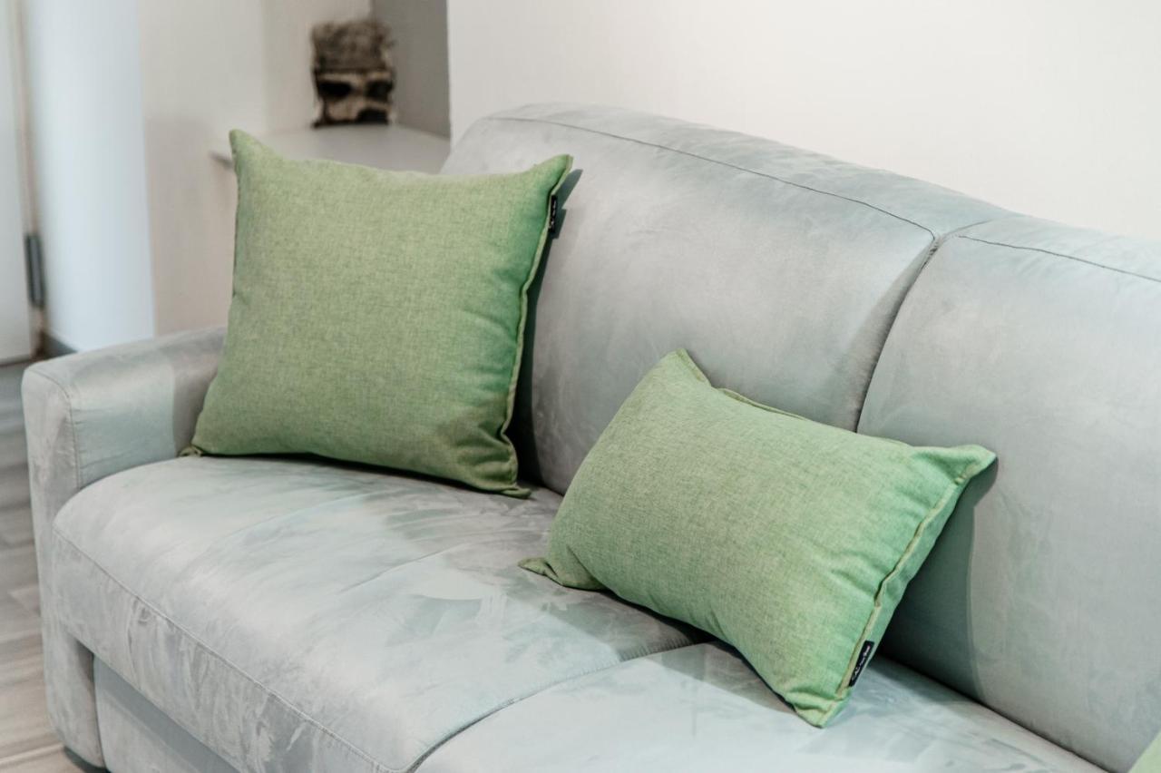 Apartment Olimpia Via Vitani - The House Of Travelers Como