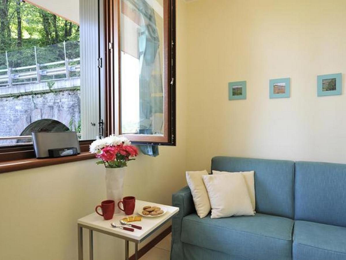 La Perla Di Sonenga - Giardino Apartment