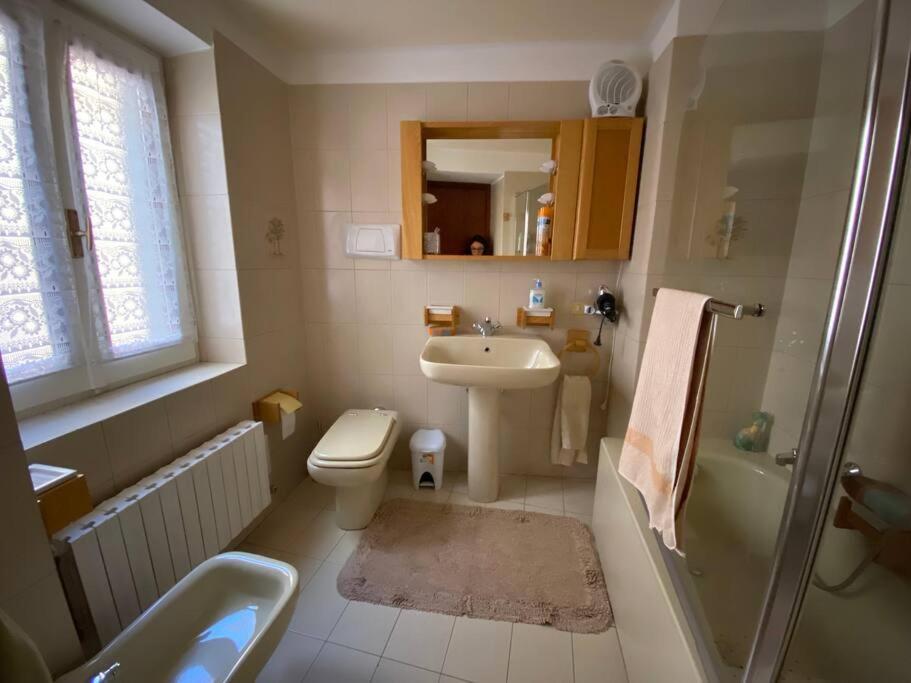 Ca Lina Spacious With Parking Space Lecco