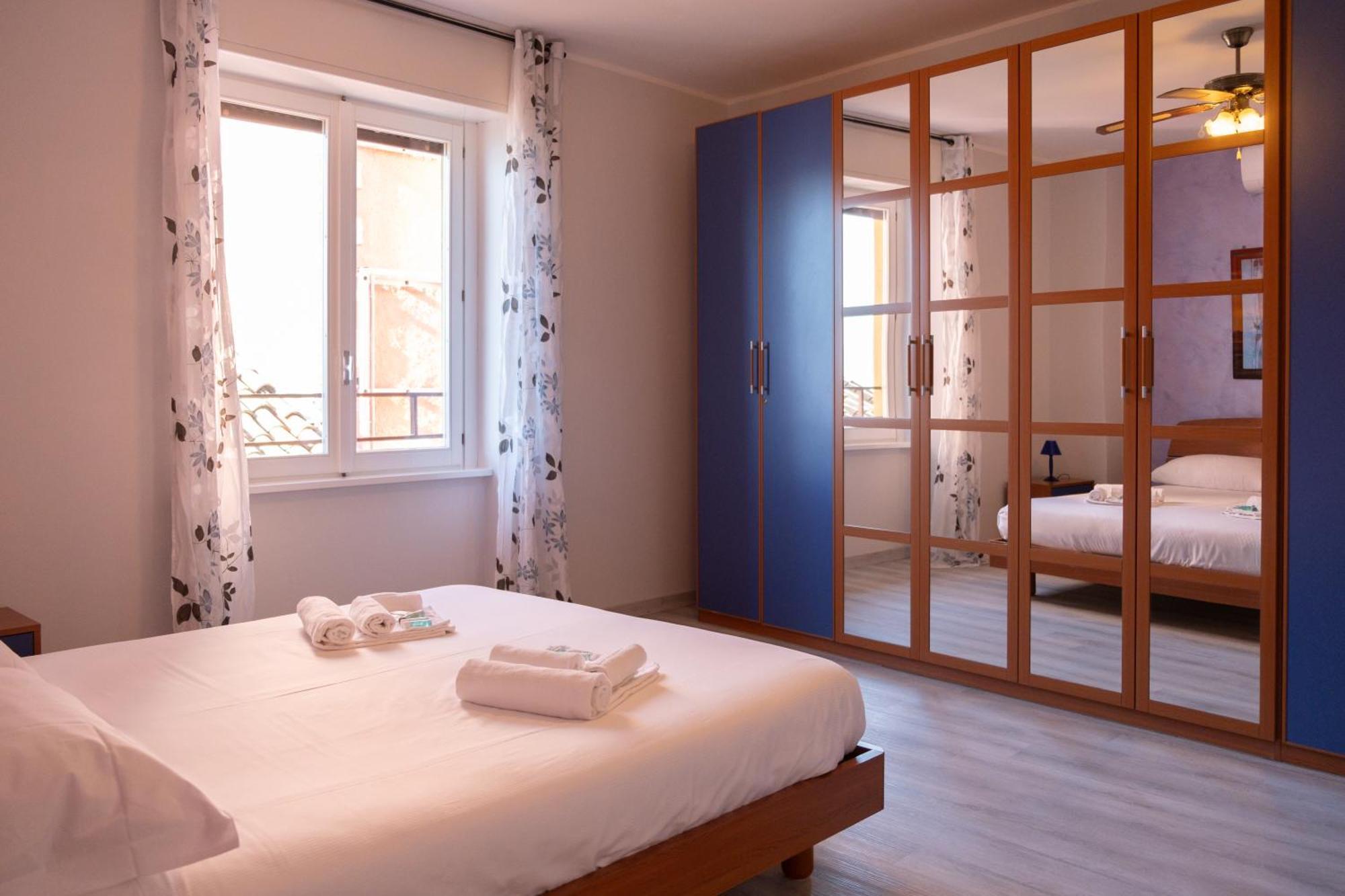 Marina House Apartment Varenna