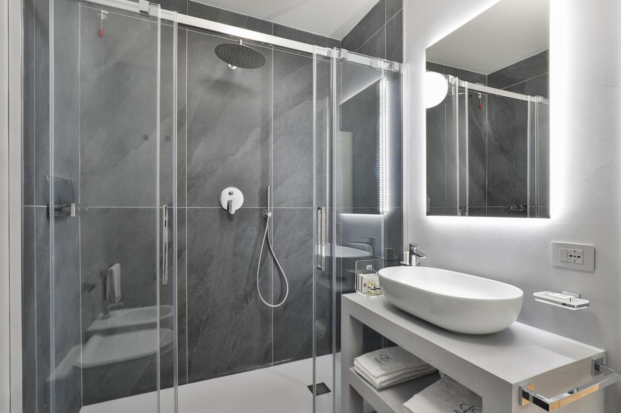 Appartamento Como Lake Suites *