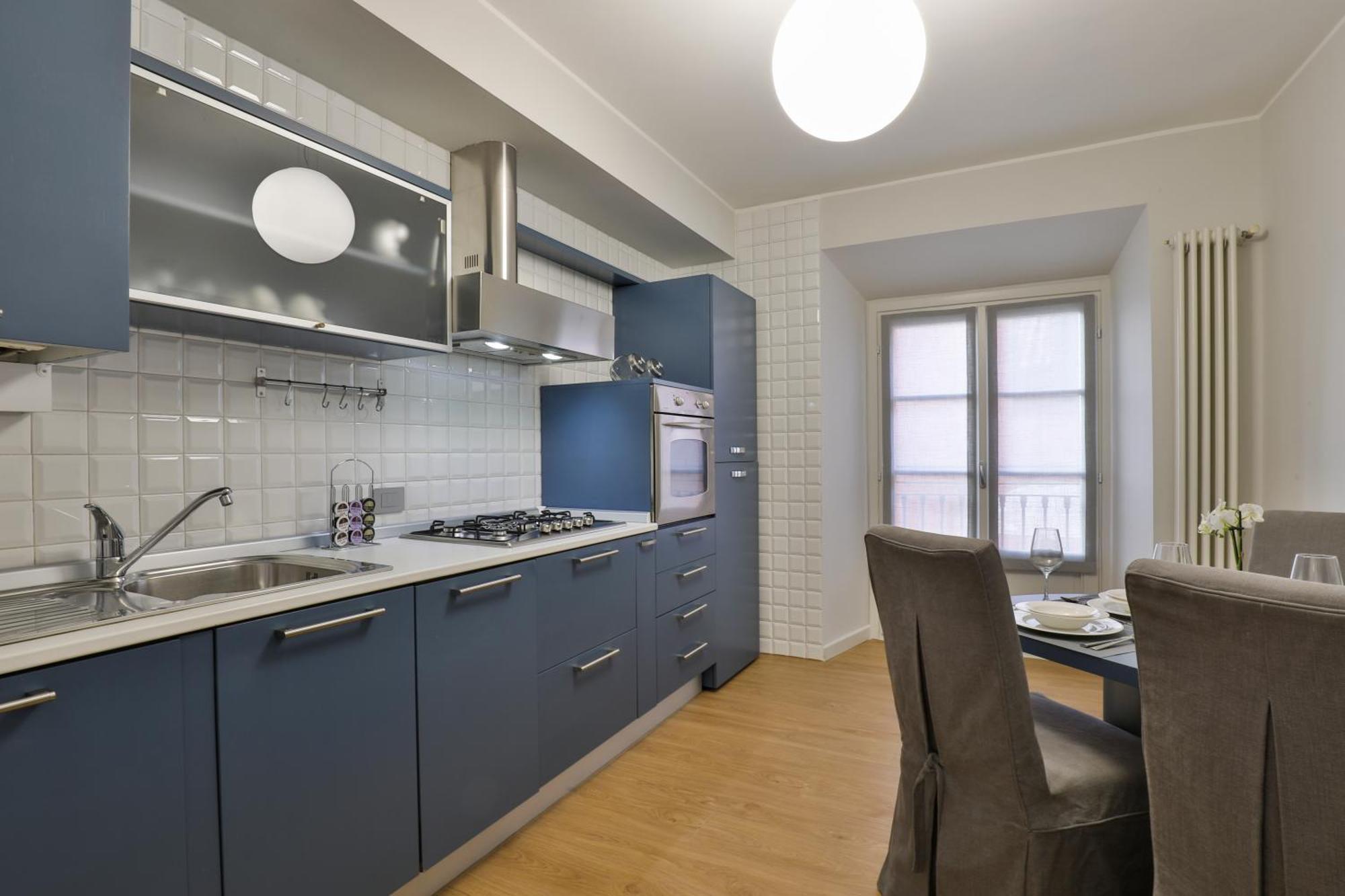 Como Lake Suites Apartment *