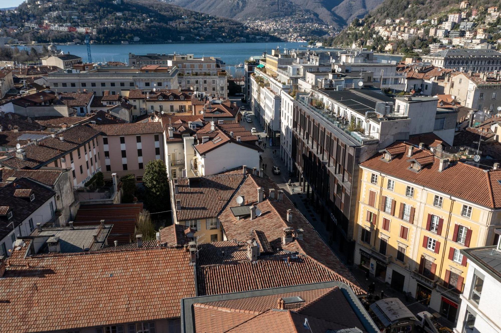 Como Lake Suites Como