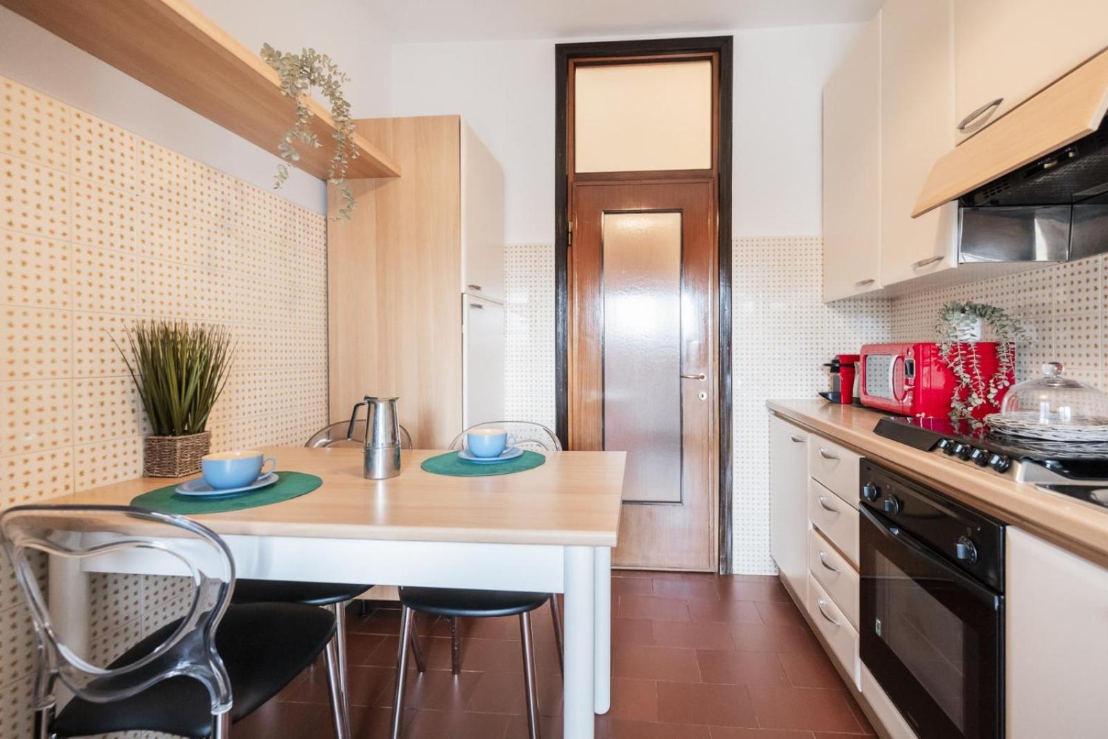 Big Deluxe Apts Italian Style Lake&terrace *