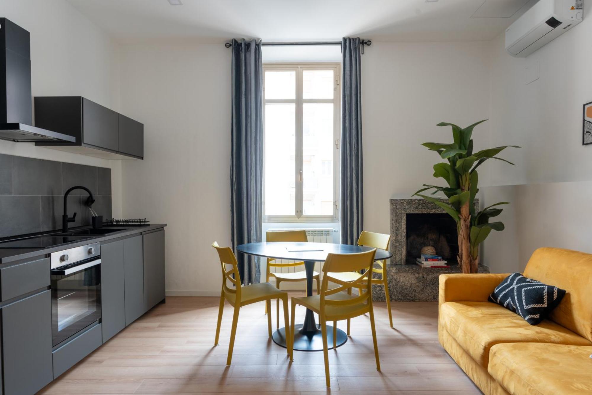 Apartment Comostay Como