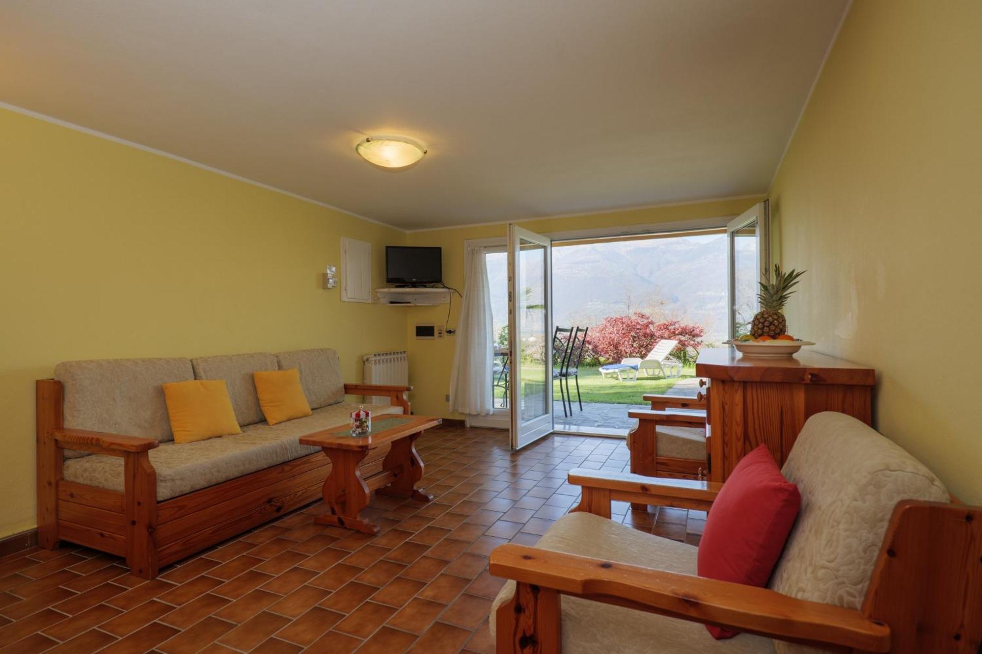 Casa Bellavista Apartment Colico