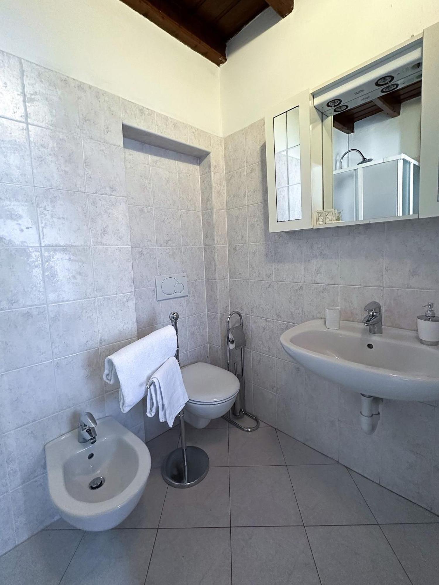 Apartment Renzo E Lucia Lake View