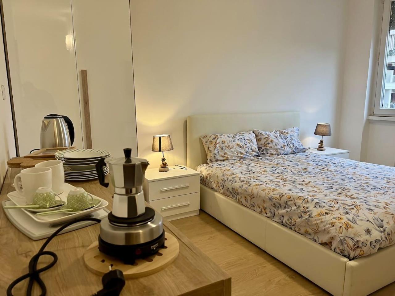 Apartment Blue's Place - Vicino Stazione Chiasso *