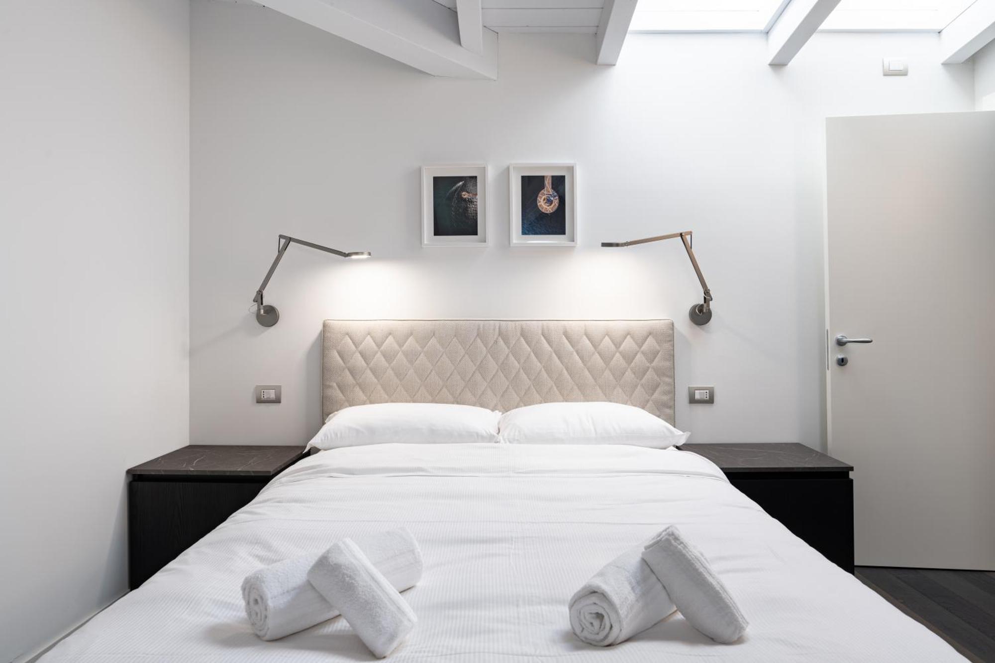Palazzo La Cortesella - Modern Design & Location Appartamento